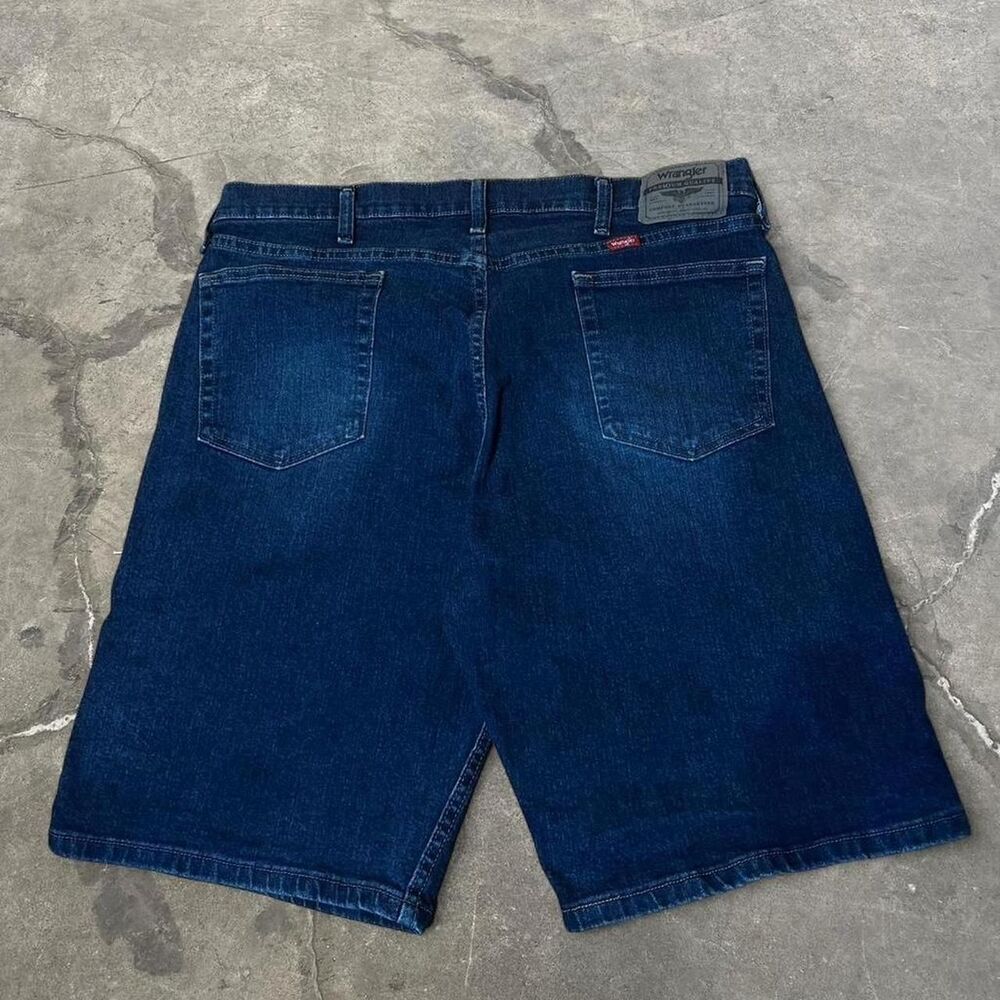 Wrangler Men's Blue and Navy Shorts